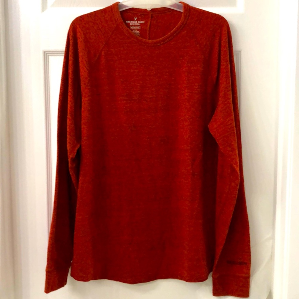 American Eagle Active Flex long sleeve shirt. Burnt Orange.